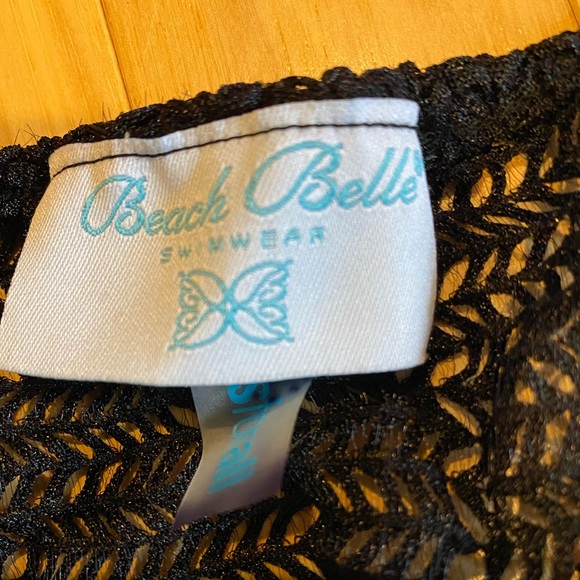 Beach Belle mesh coverup - Picture 2 of 3